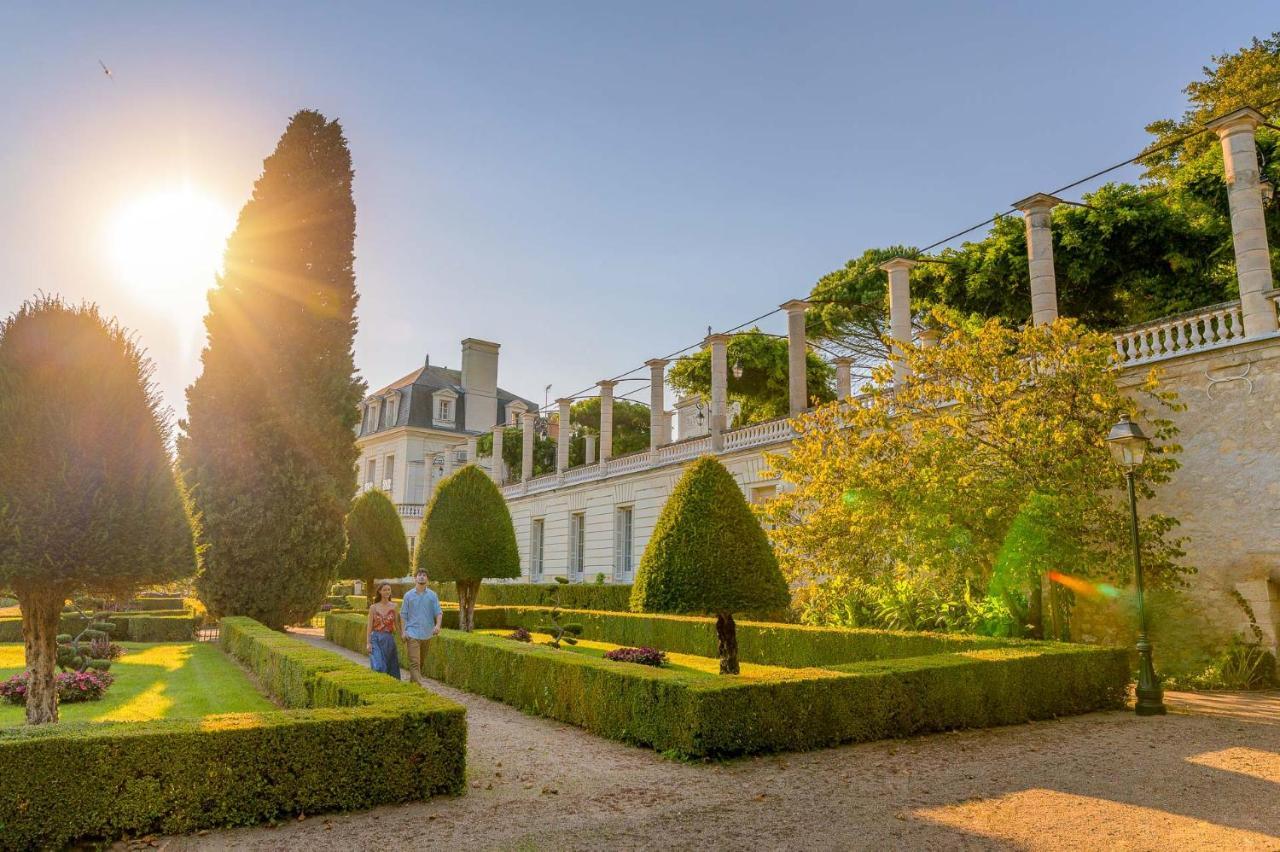 Chateau De Rochecotte Saint-Patrice Luaran gambar