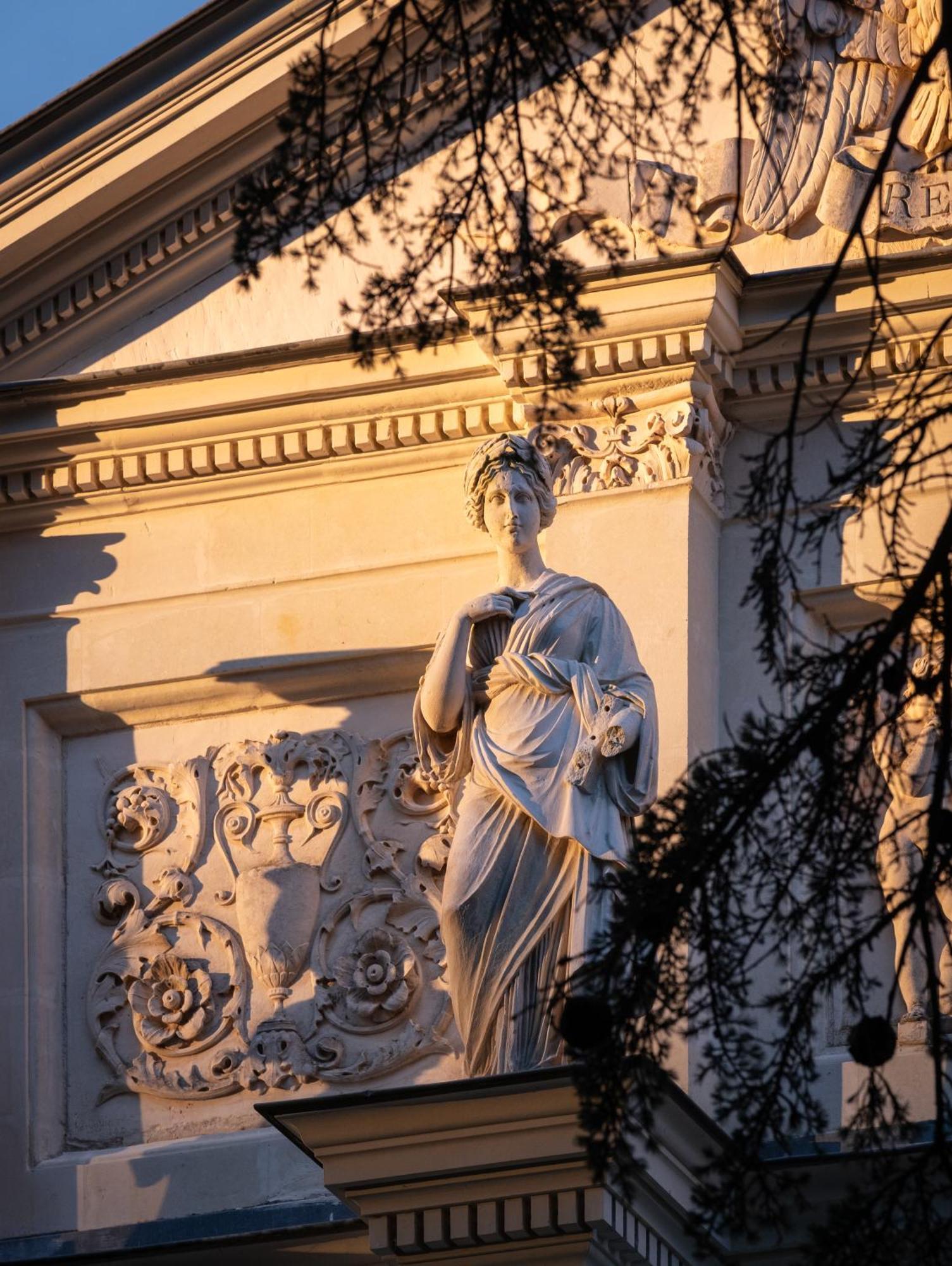 Chateau De Rochecotte Saint-Patrice Luaran gambar