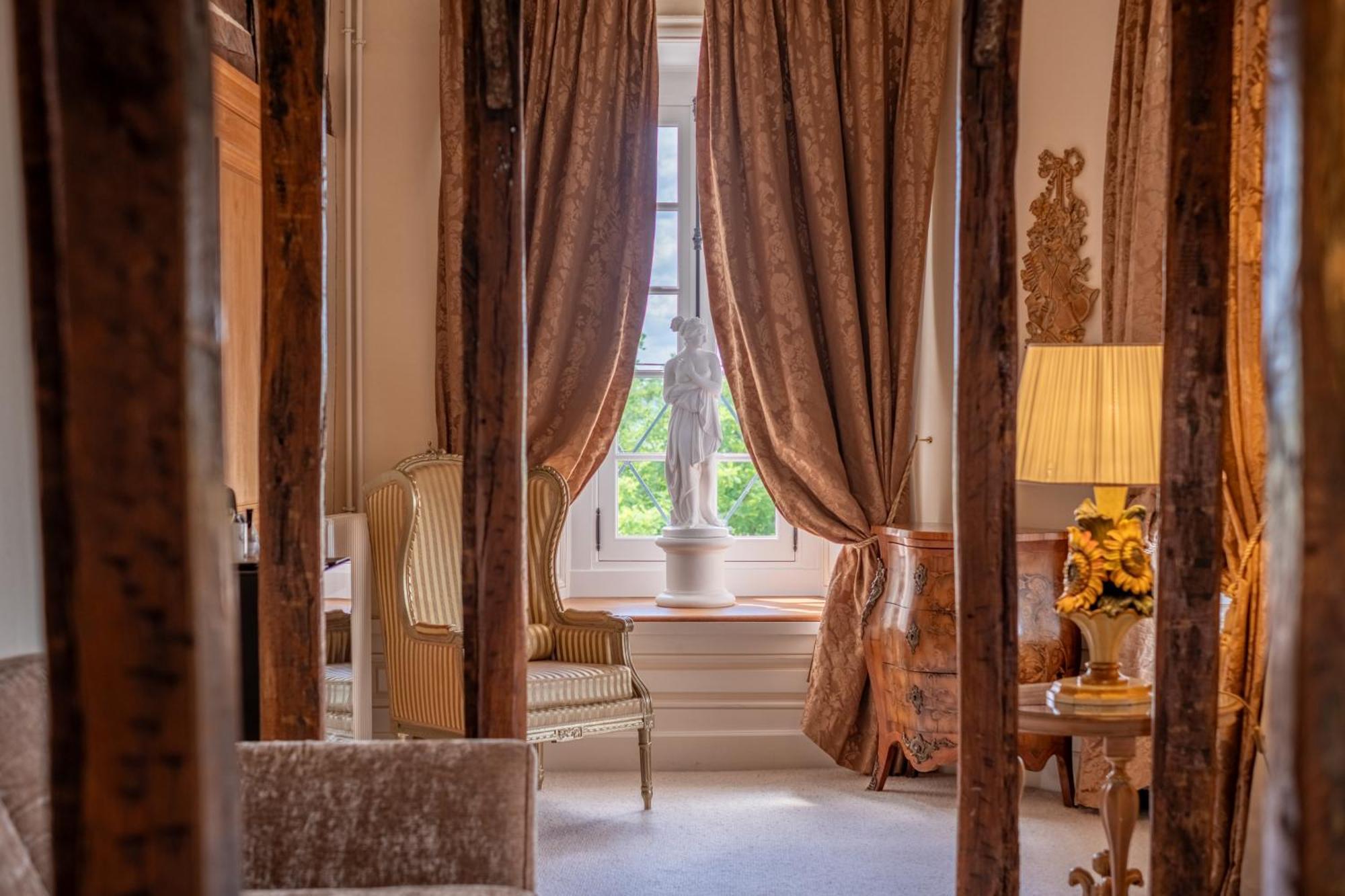 Chateau De Rochecotte Saint-Patrice Luaran gambar